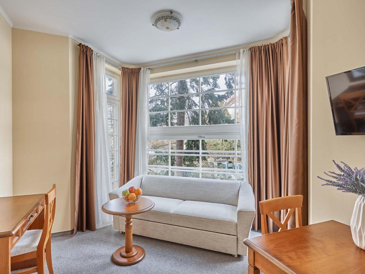 Akropolis Aparthotel Karlsbad
